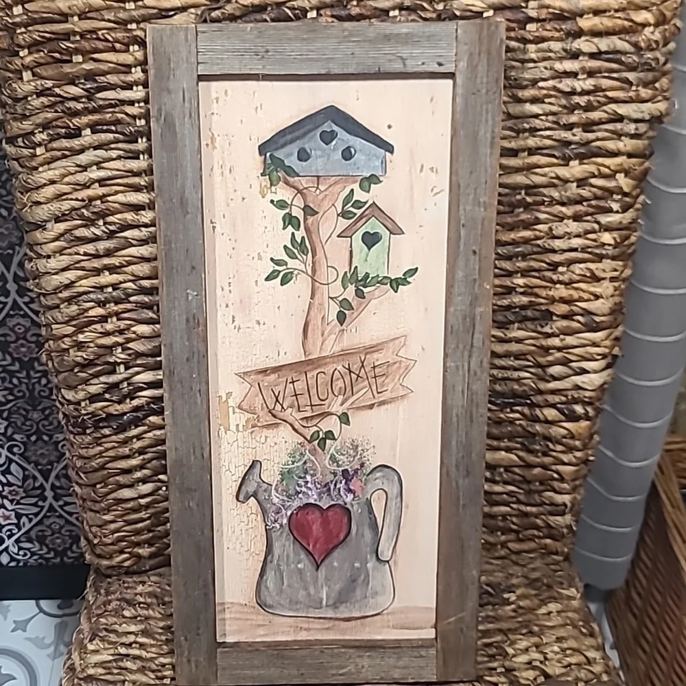 Adorable wooden Welcome sign